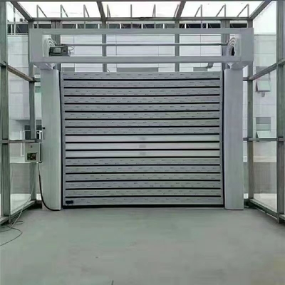 Puerta de garaje rodante de alta velocidad de aleación de aluminio con clase de protección IP55 personalizada