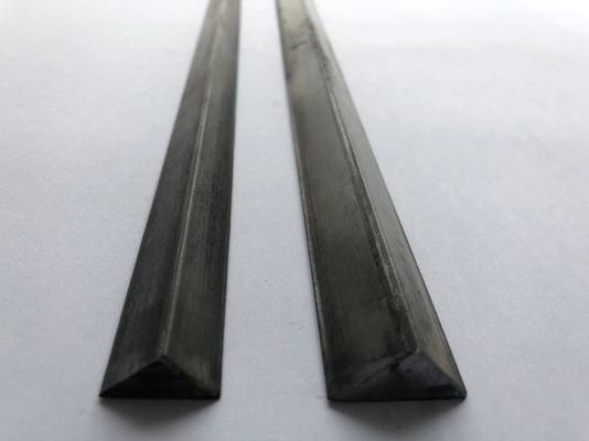 Miembro de la barra de forma triangular de acero estructural de carbono Chamfer Q235 para hormigón prefabricado