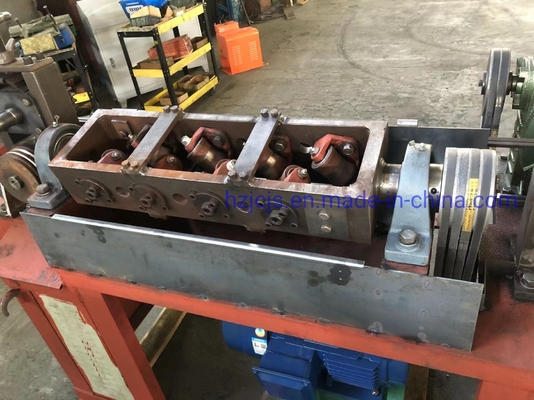 Máquina de rectificación y corte de principio de deformación pequeña para acero en bobina 5-12 mm