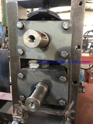 Principio de pequeña deformación Máquina de rectificación y corte rápida para rebarras de acero de 5-12 mm