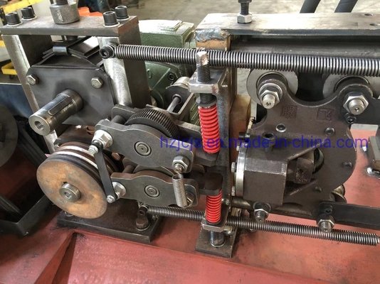 Máquina de rectificación y corte de alta velocidad para rebares de bobina de 5-12 mm de grado automático