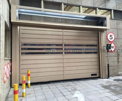 Puerta enrollable de alta velocidad ignífuga de aleación de aluminio con control remoto para uso industrial
